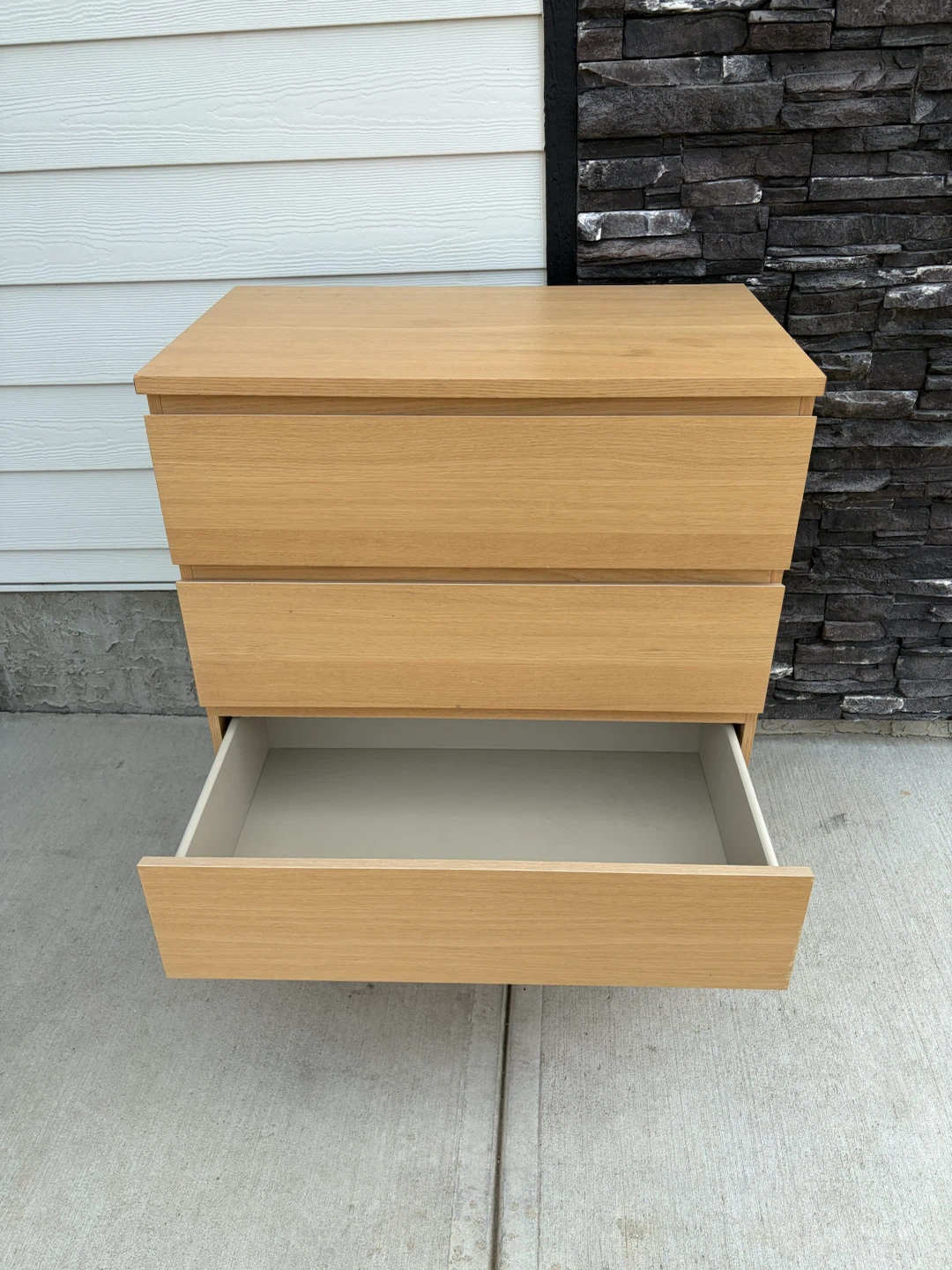 IKEA dresser in oak colour with 4 drawers - photo 4