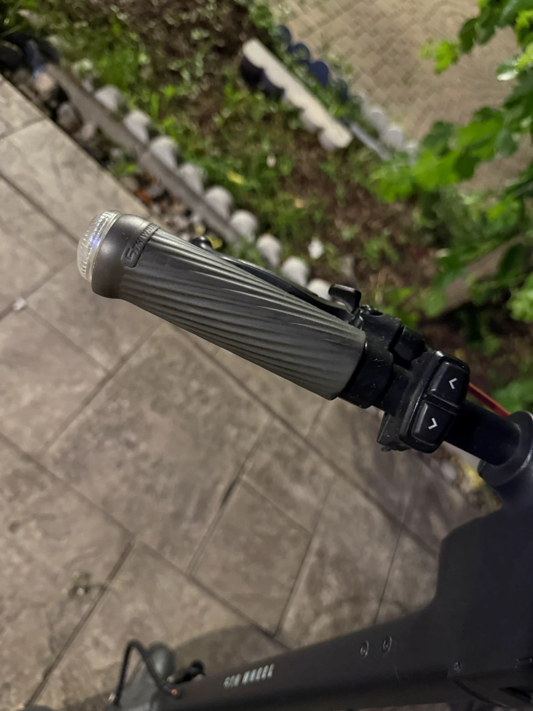 5TH WHEEL Electric Scooter - photo 5