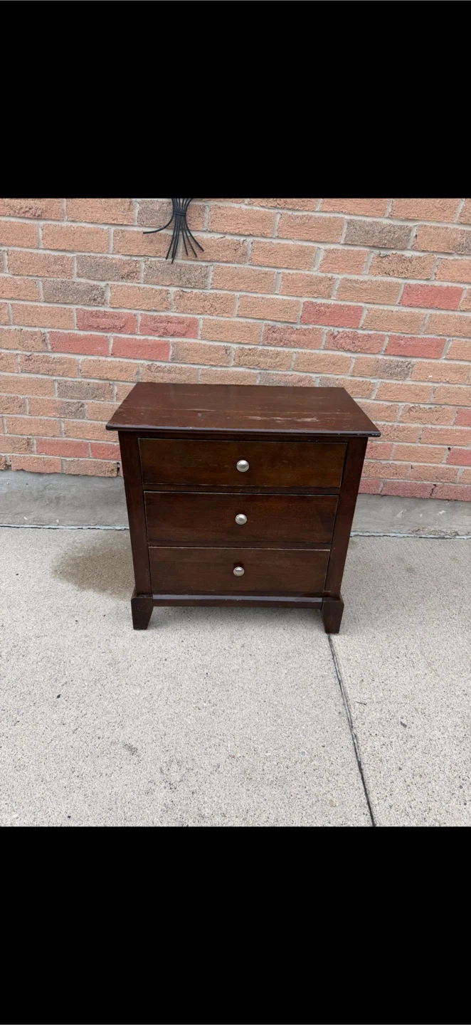 3-Drawer Night Stand - Dark Wood