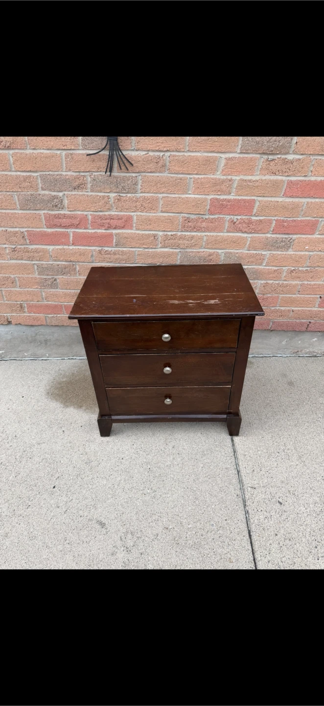 3-Drawer Night Stand - Dark Wood - photo 3