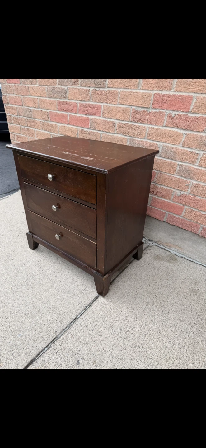 3-Drawer Night Stand - Dark Wood - photo 5