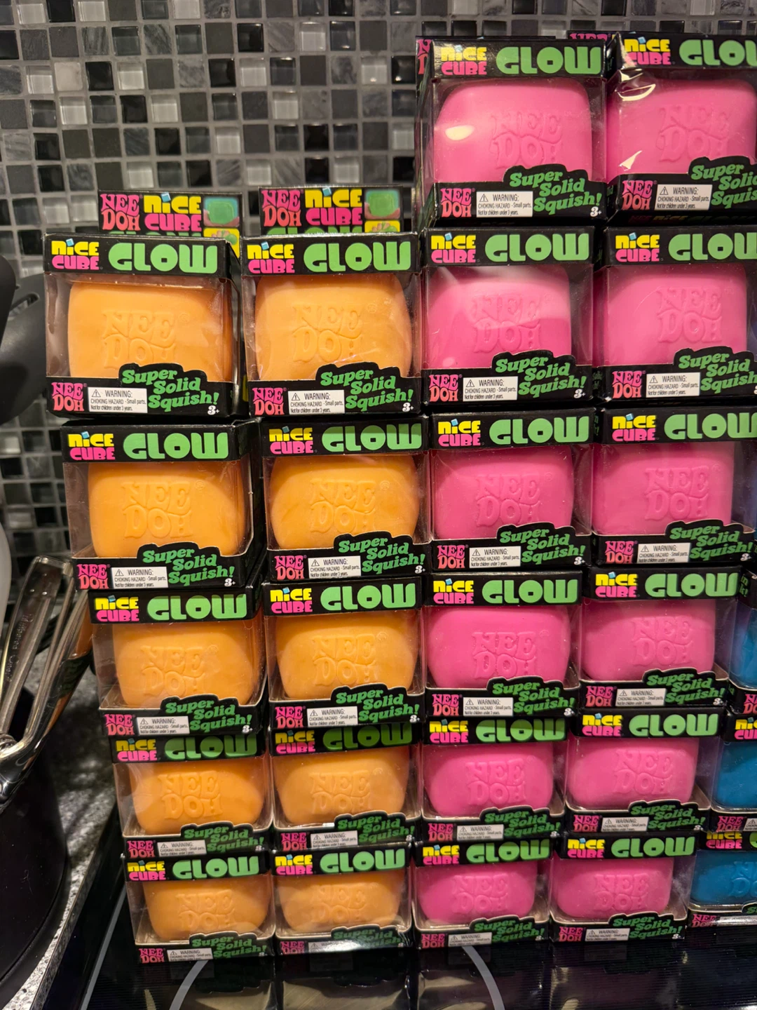 Needoh Glow Nice Cube - photo 2