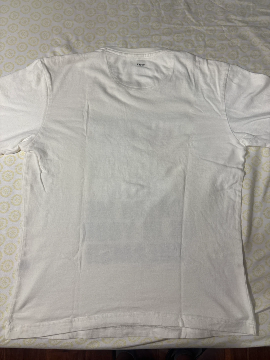 ZYNC Basics T-Shirt - White - Size Medium - photo 3