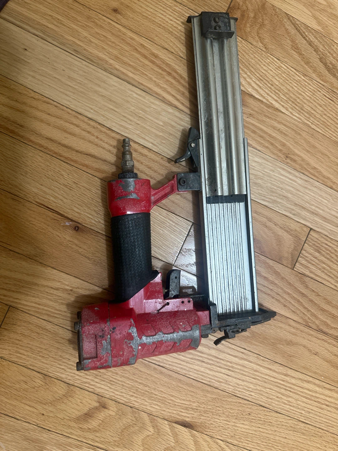Hitachi NR83A2 Framing Nailer