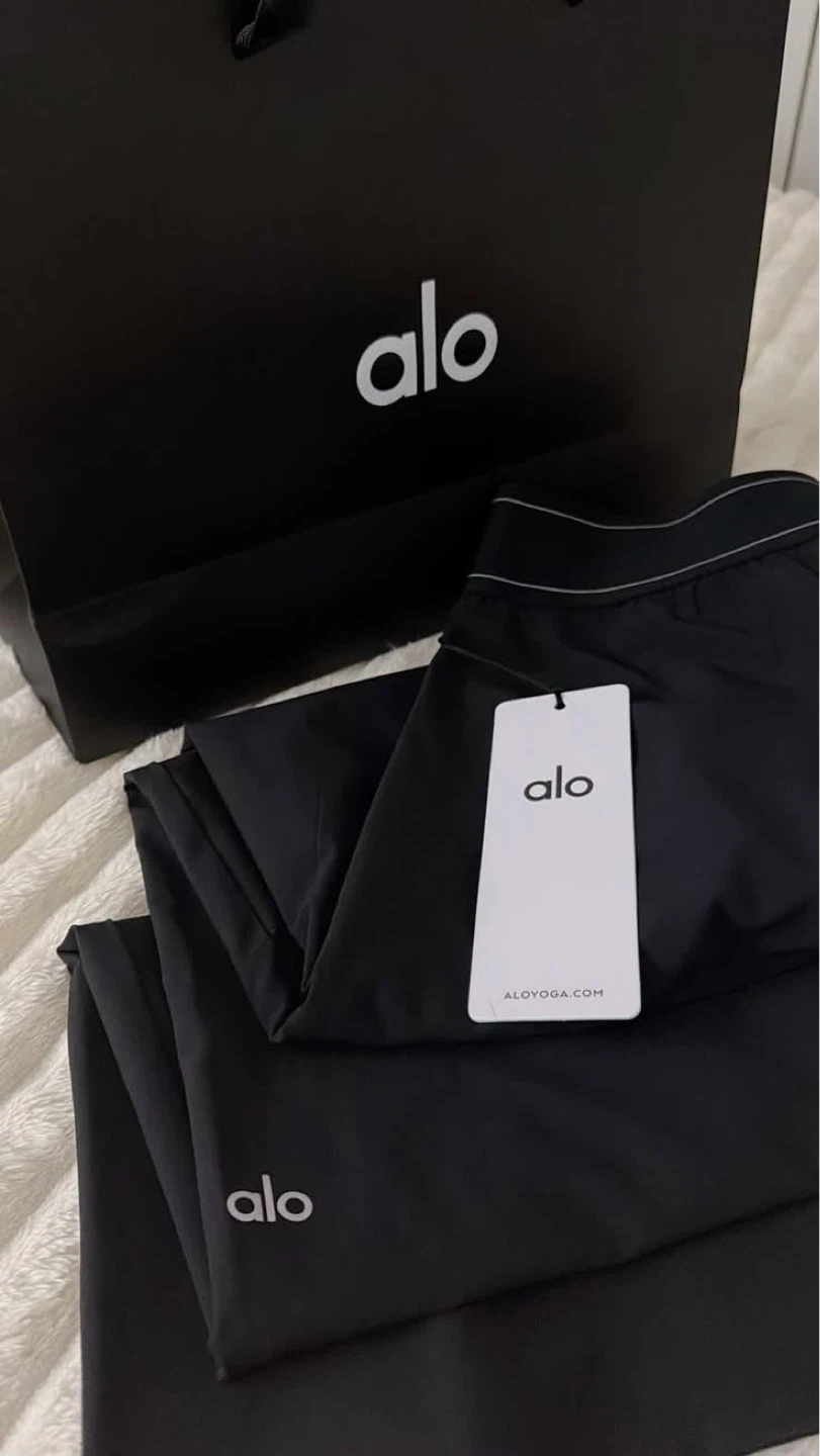 Alo Yoga Black Relaxed Fit Track Pants L - photo 3