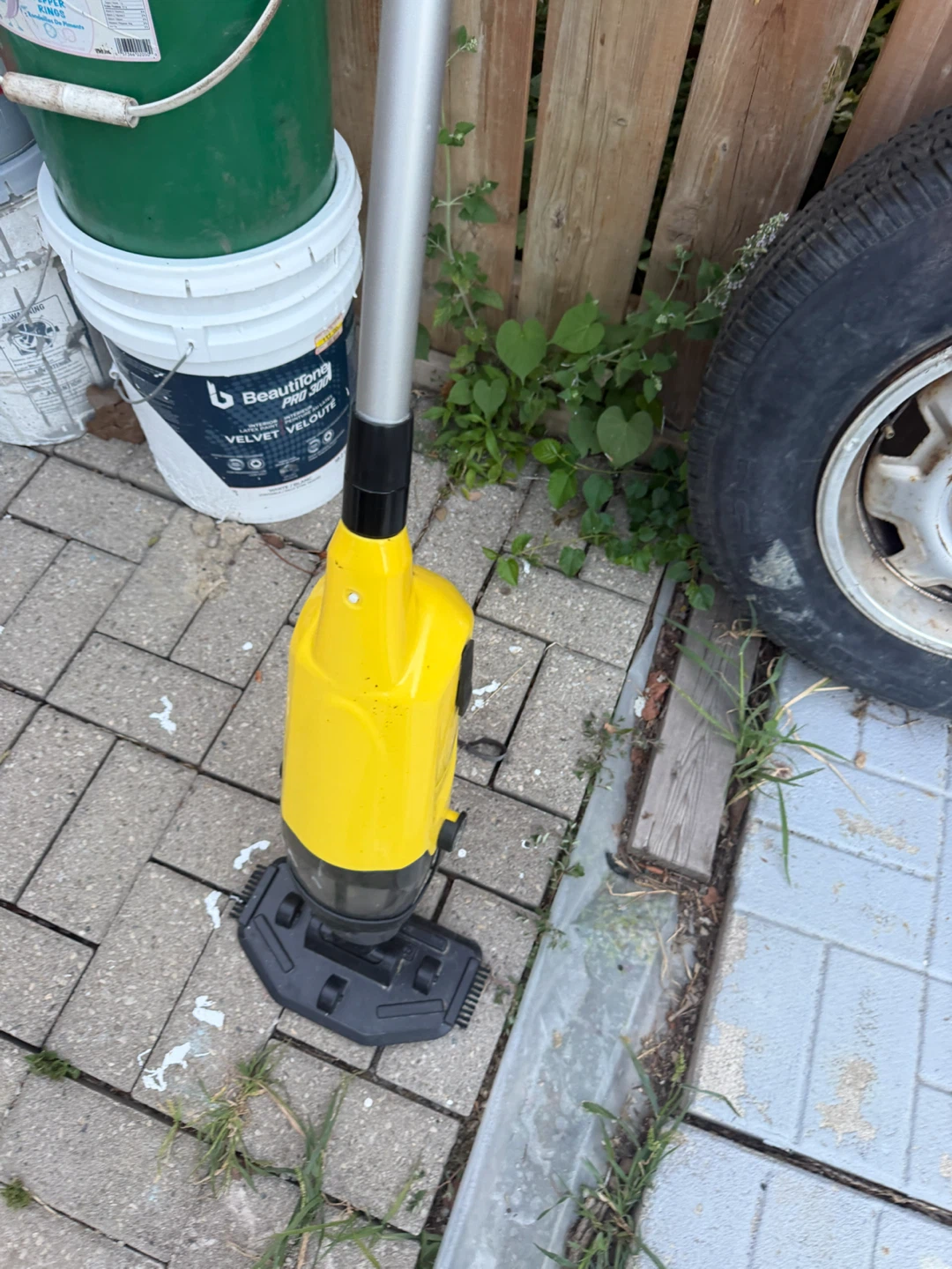 Yellow Pool Cleaner EDHV01 - photo 5