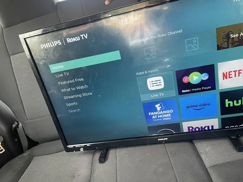 Philips Roku TV 32 inch - SEND OFFERS