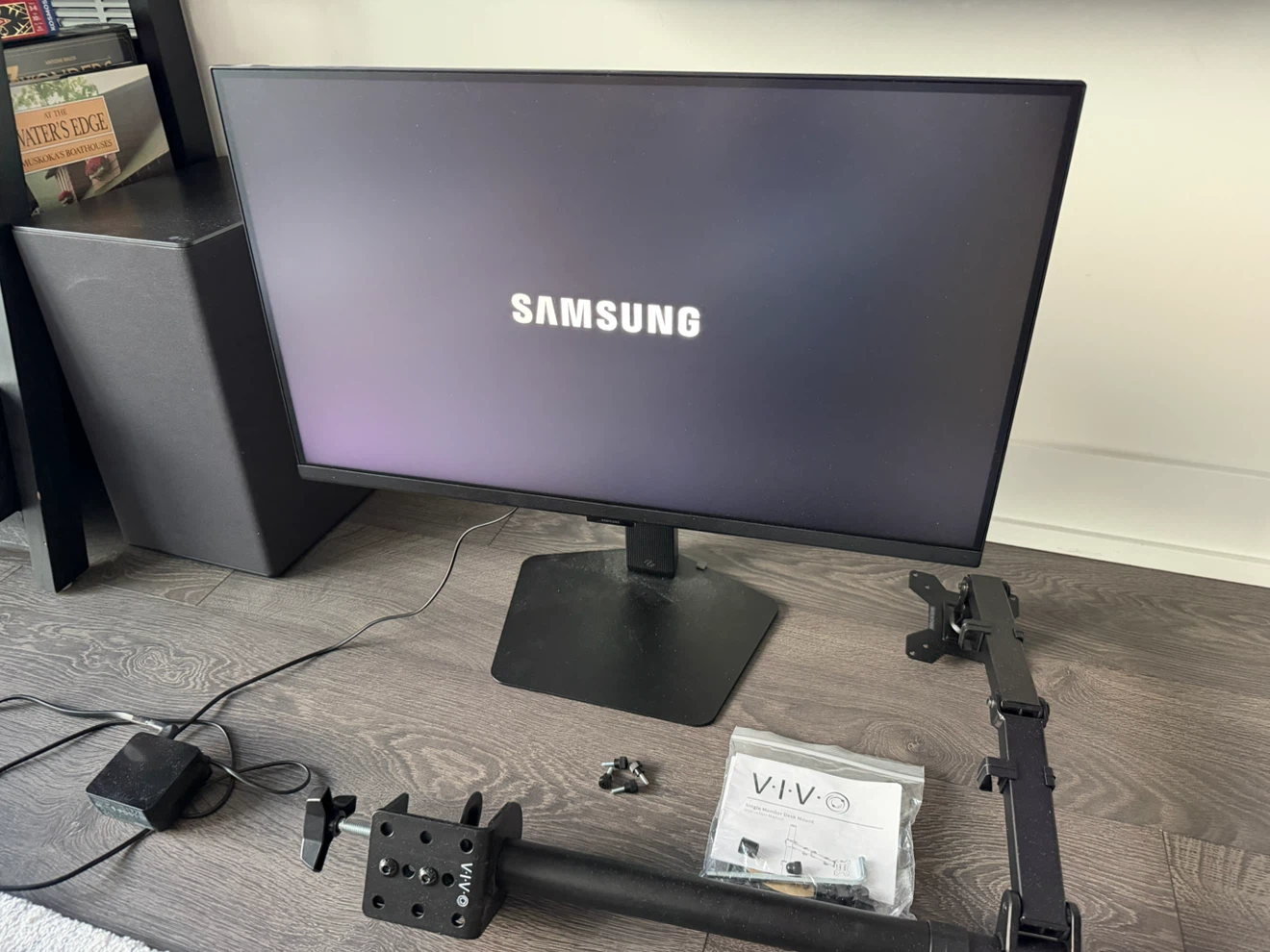 Samsung 27 Inch Odyssey G5 Gaming Monitor - photo 2