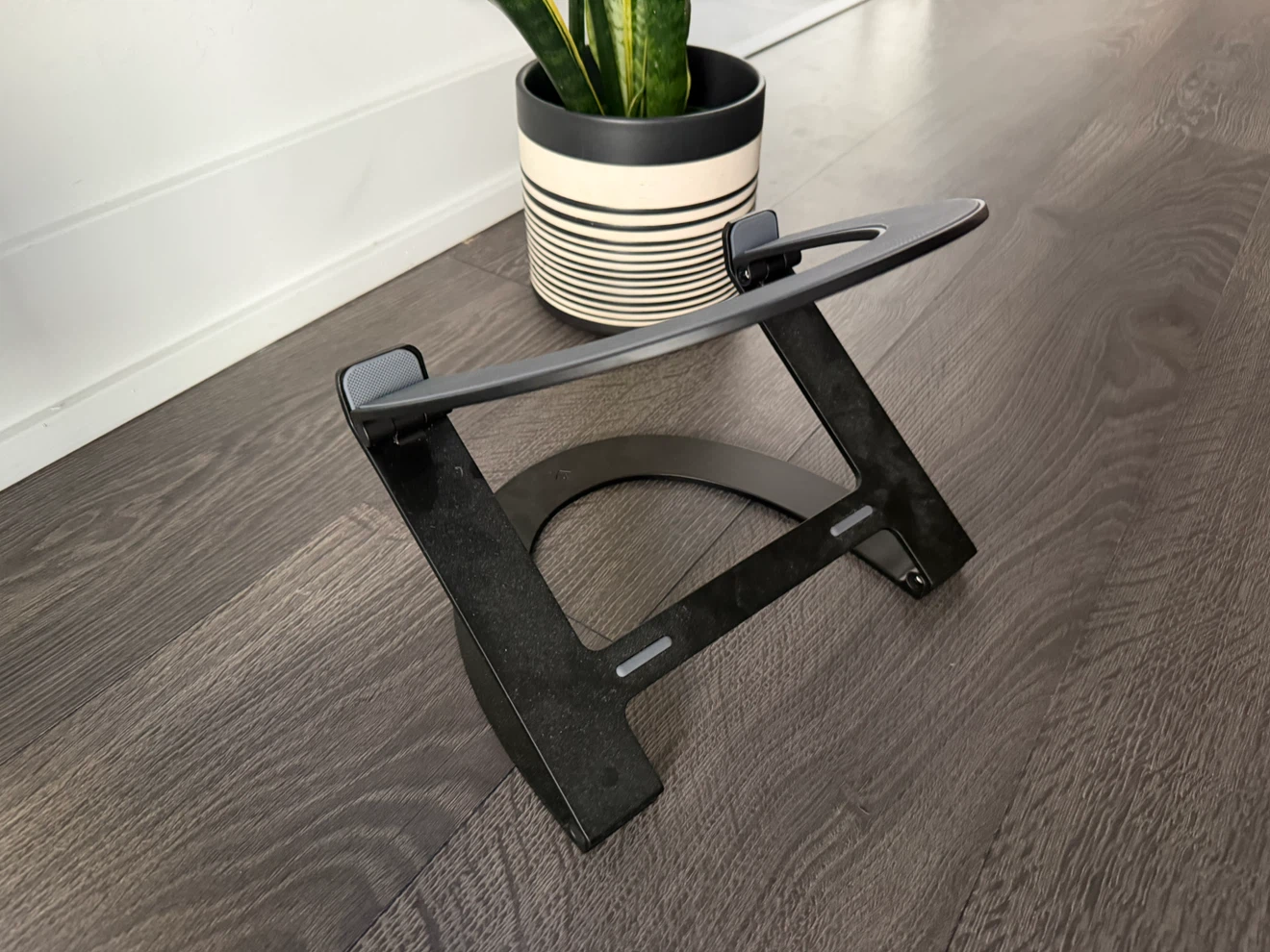 Portable Laptop Stand - photo 2