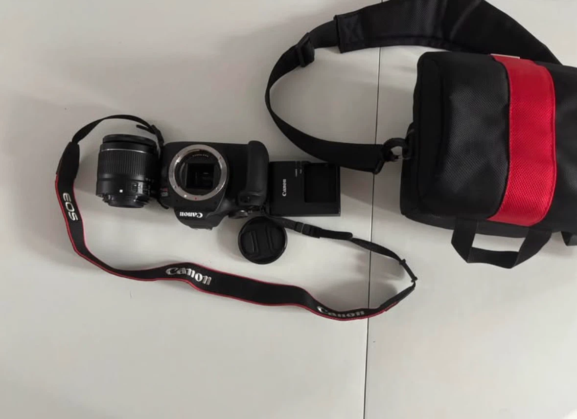 Canon Eos Rebel T7 and GoDox V350C Flashgun (Canon Compatible) - photo 2
