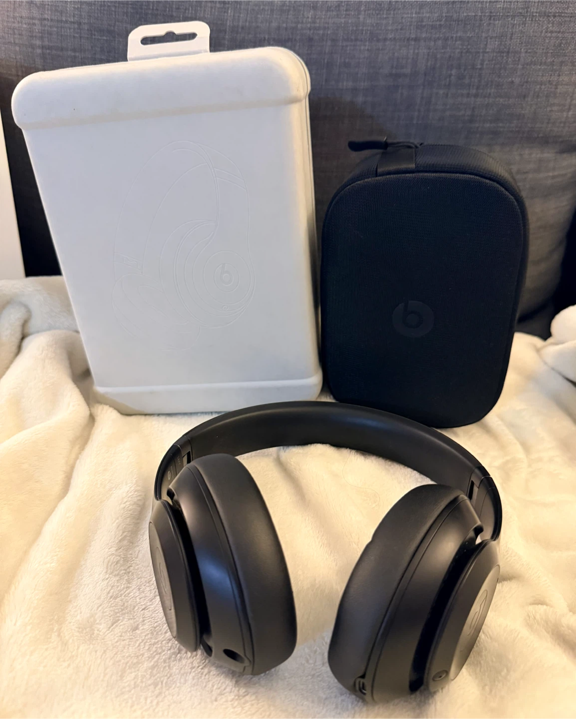 Beats Studio Pro Headphones - Black - photo 2
