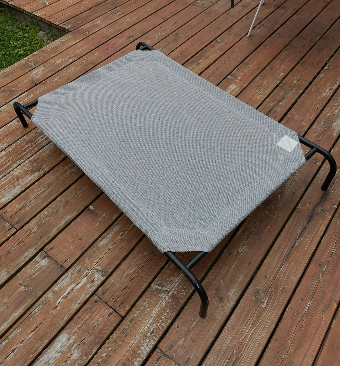 Elevated Cooling Dog Bed
