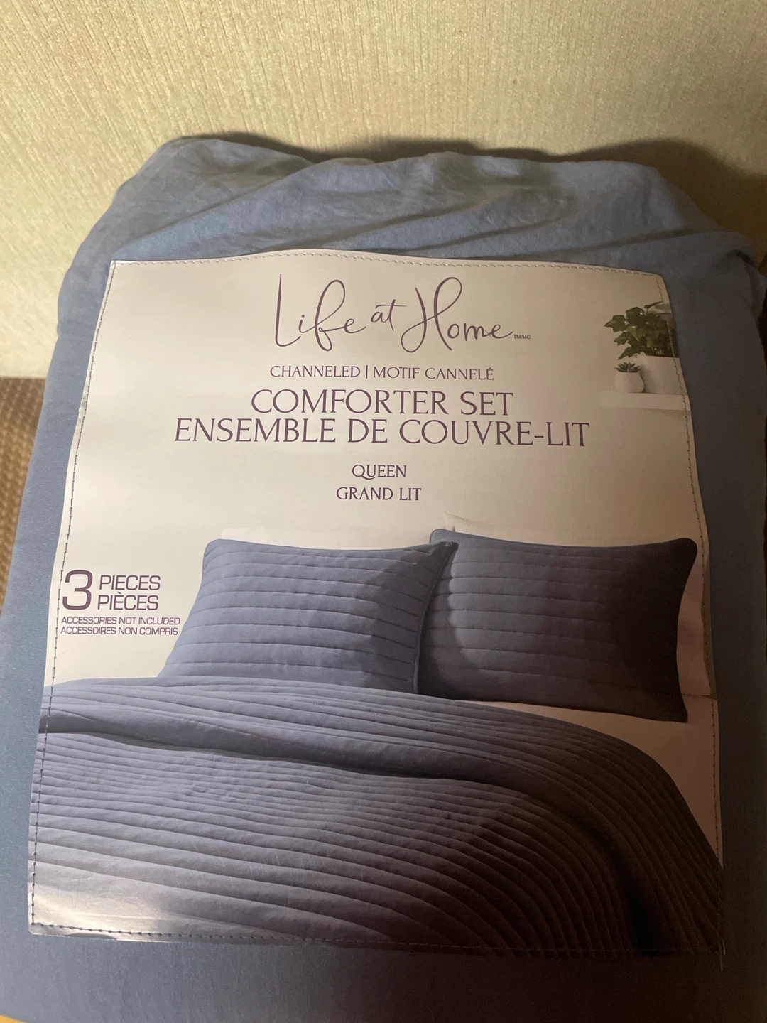 Life at Home Queen Comforter Set - Blue