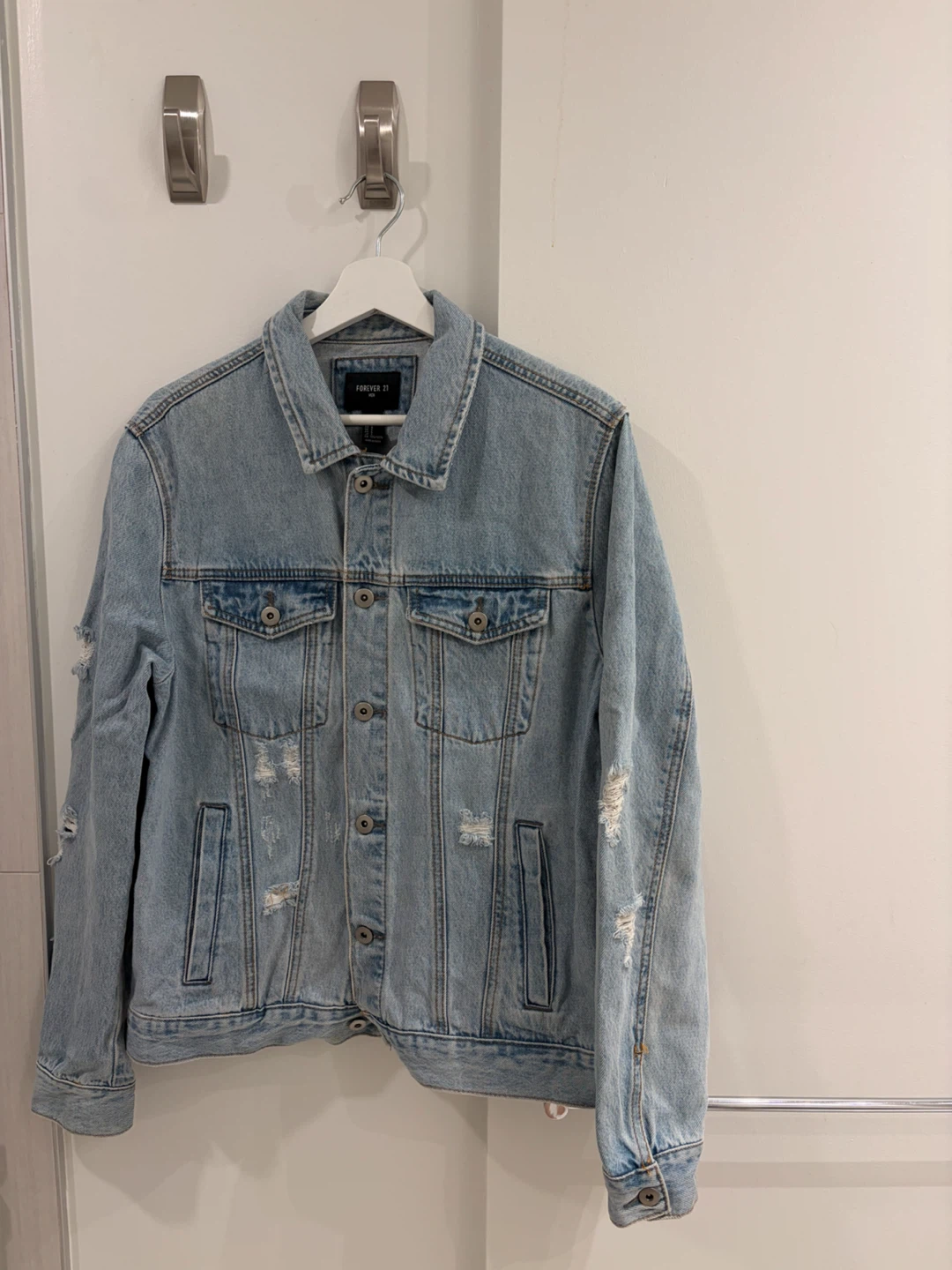 Forever 21 Men's Denim Jacket - Size L