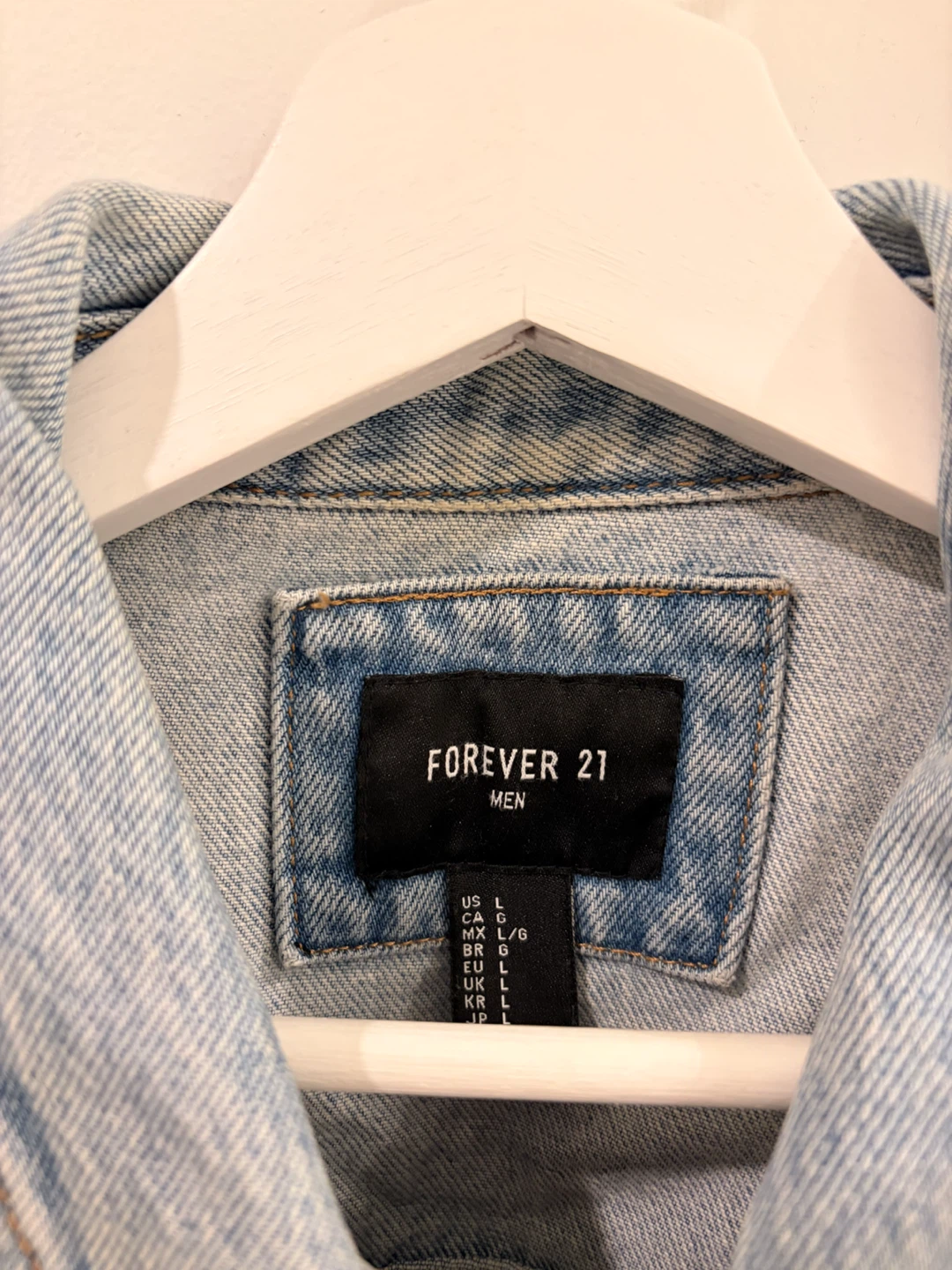 Forever 21 Men's Denim Jacket - Size L - photo 3