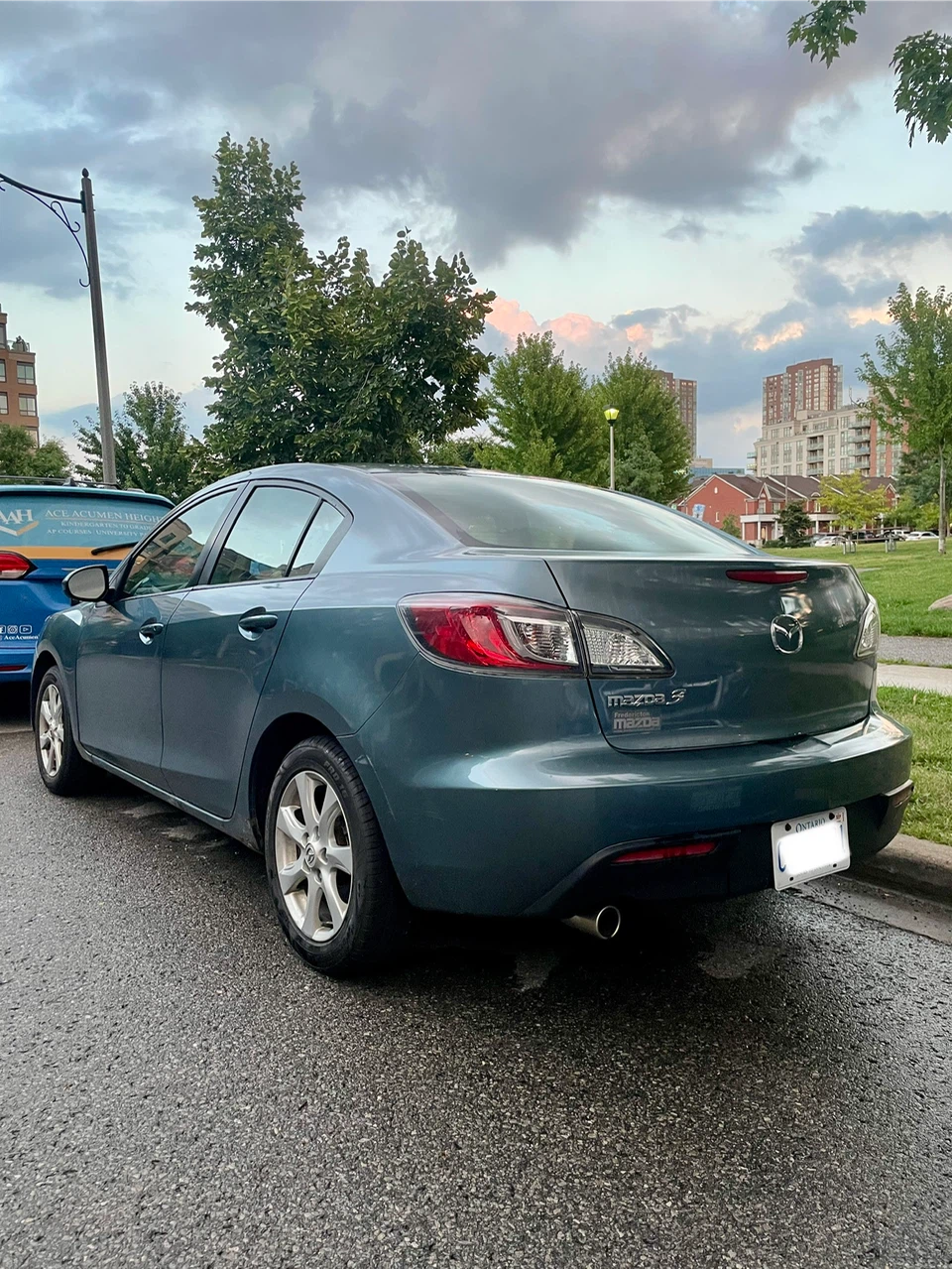 2010 Mazda 3 - photo 3