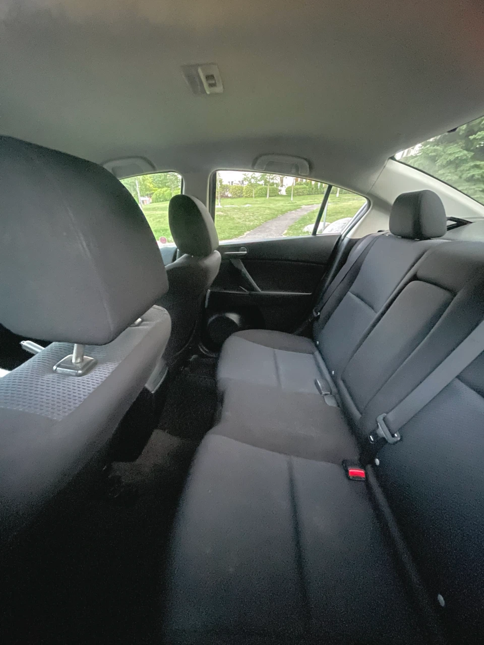 2010 Mazda 3 - photo 5