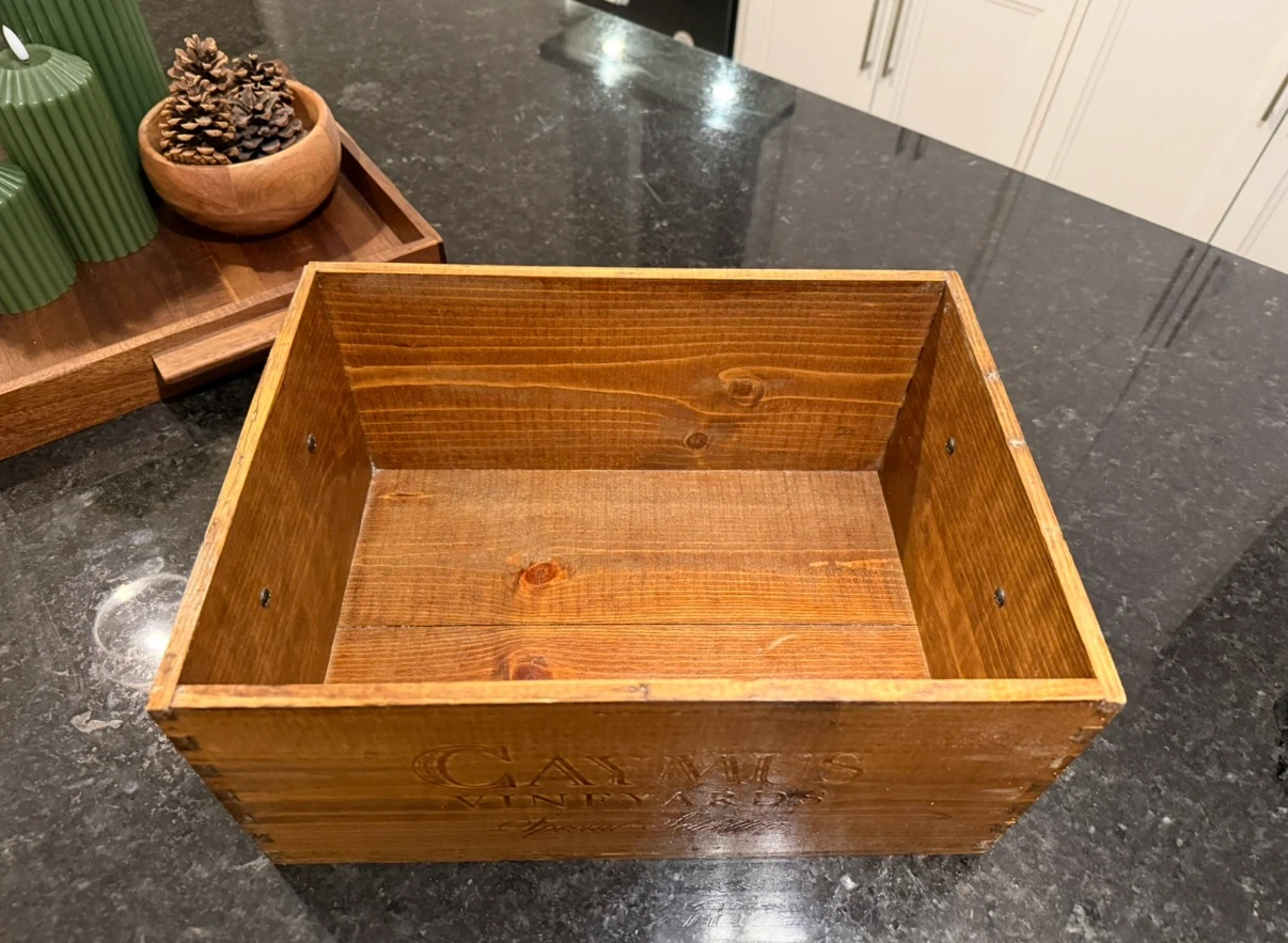 Vintage Caymus Vineyard Wood Crate - Pick Up in Alpine Park SW - photo 3