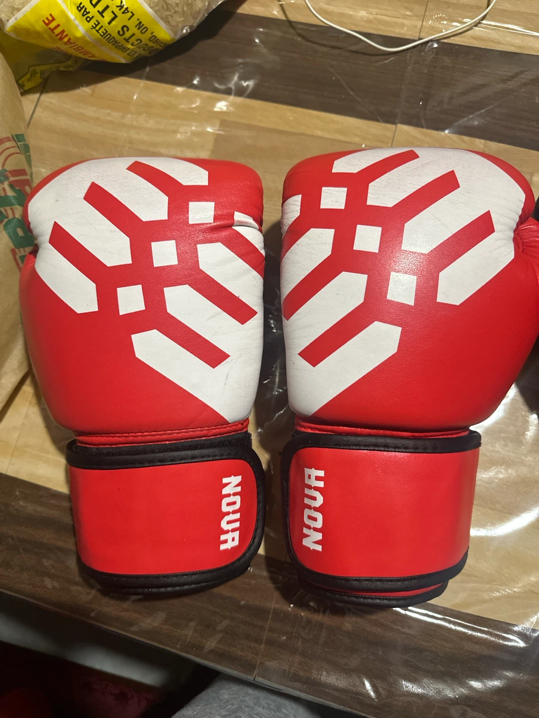Red and White Boxing Gloves - 10oz