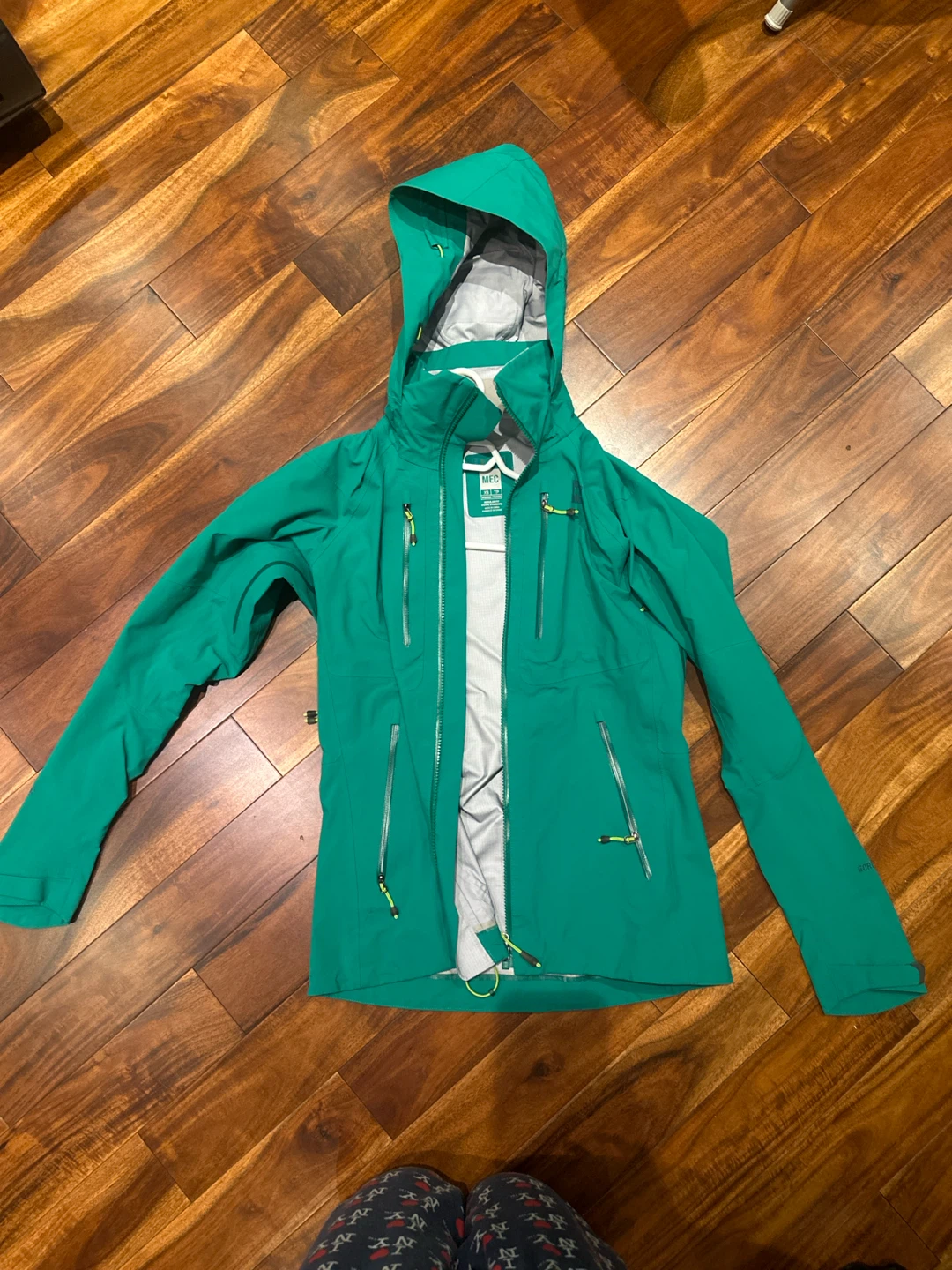 MEC Green Gore-Tex Jacket