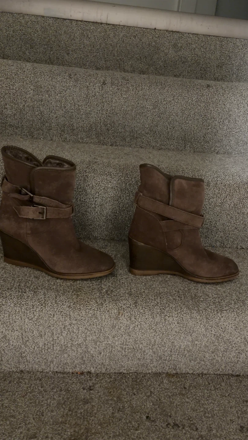 Brown Wedge Boots - photo 2