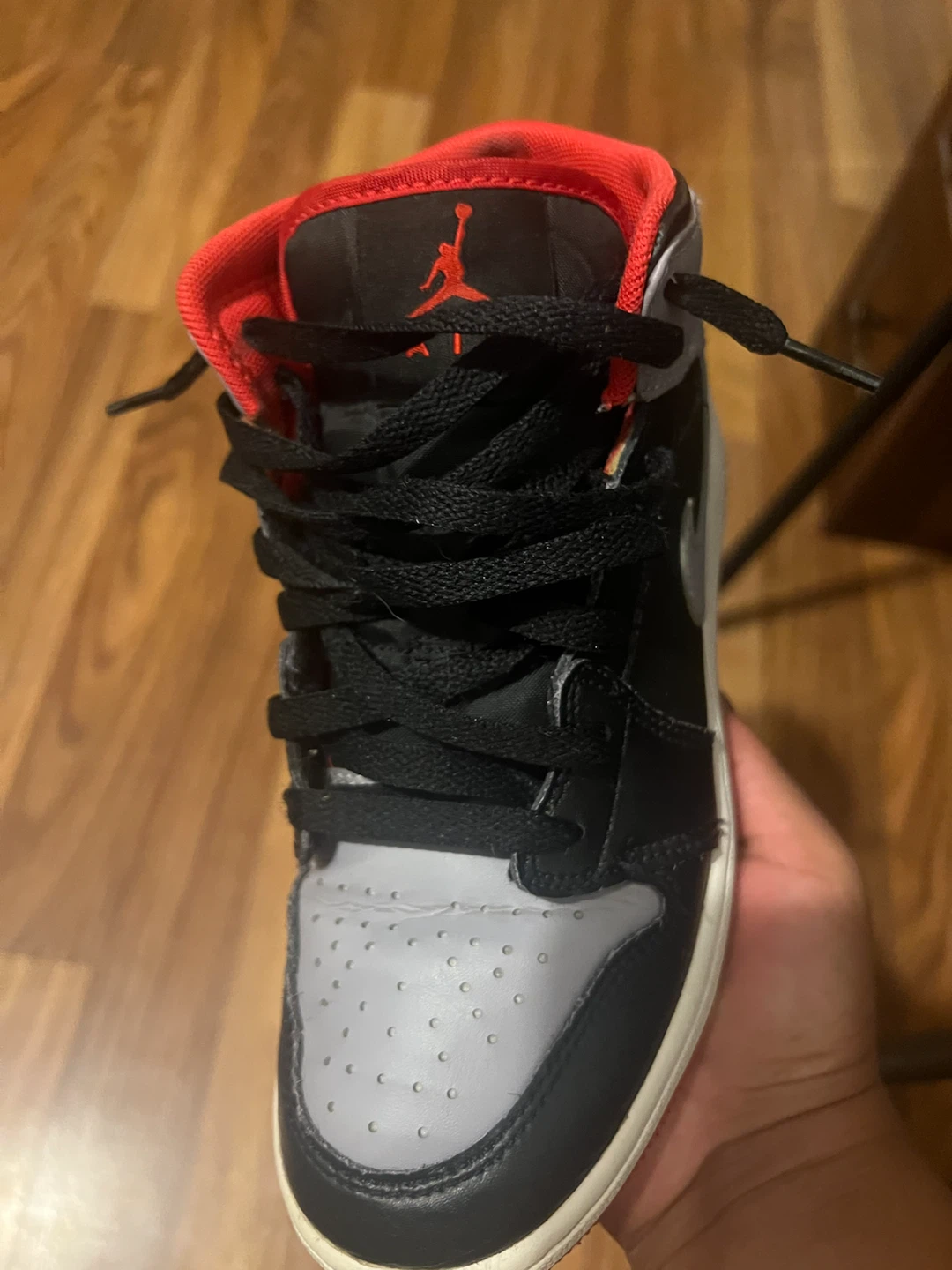 Air Jordan 1 Mid SE GS "Light Smoke Grey" - photo 2