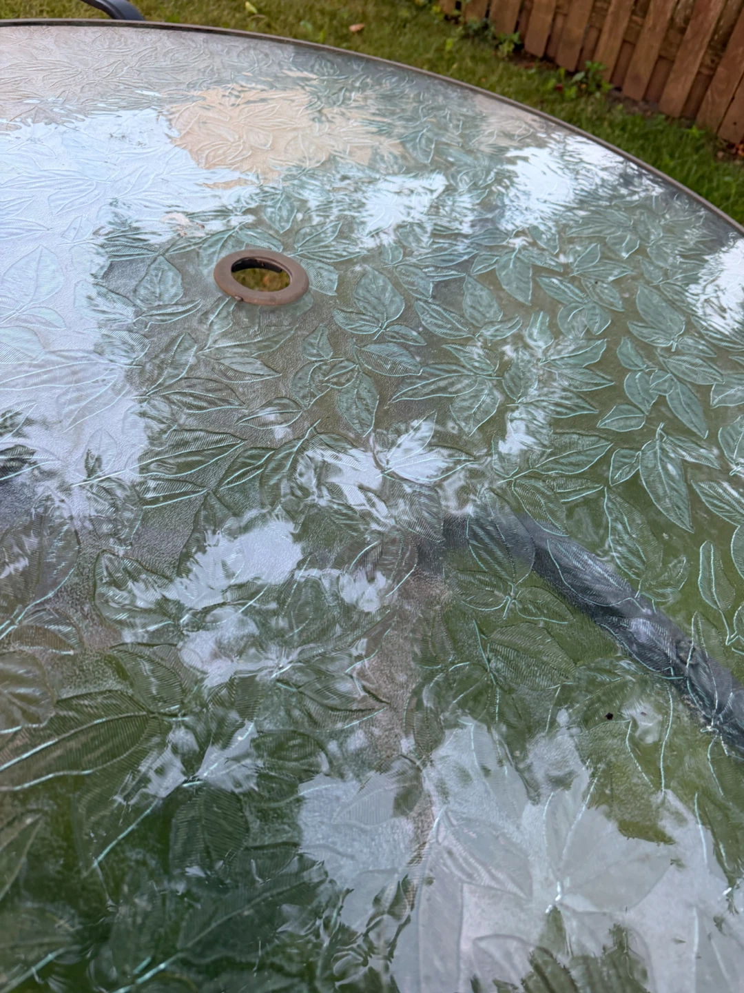 Round Glass Top Outdoor Dining Table - photo 3