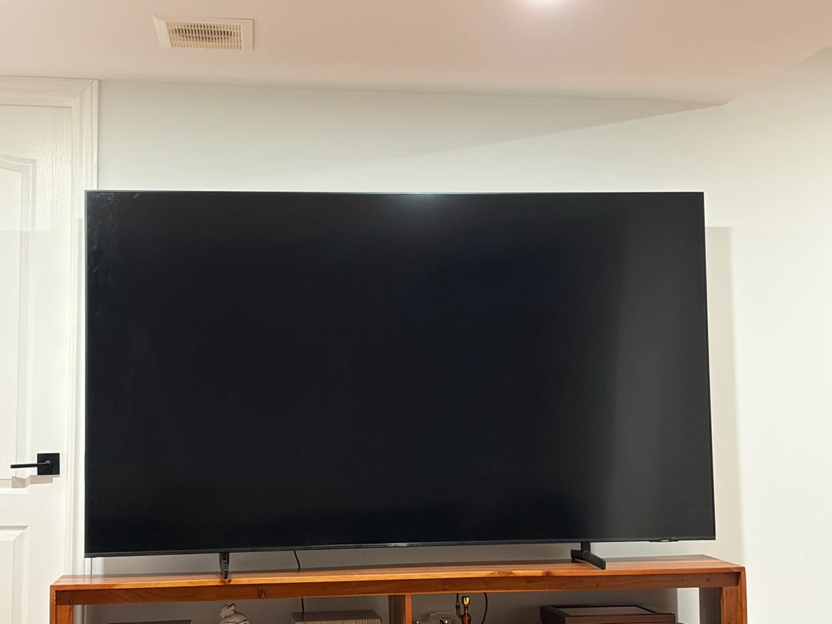 85 Inch QLED Q60D 4K Smart TV - photo 2