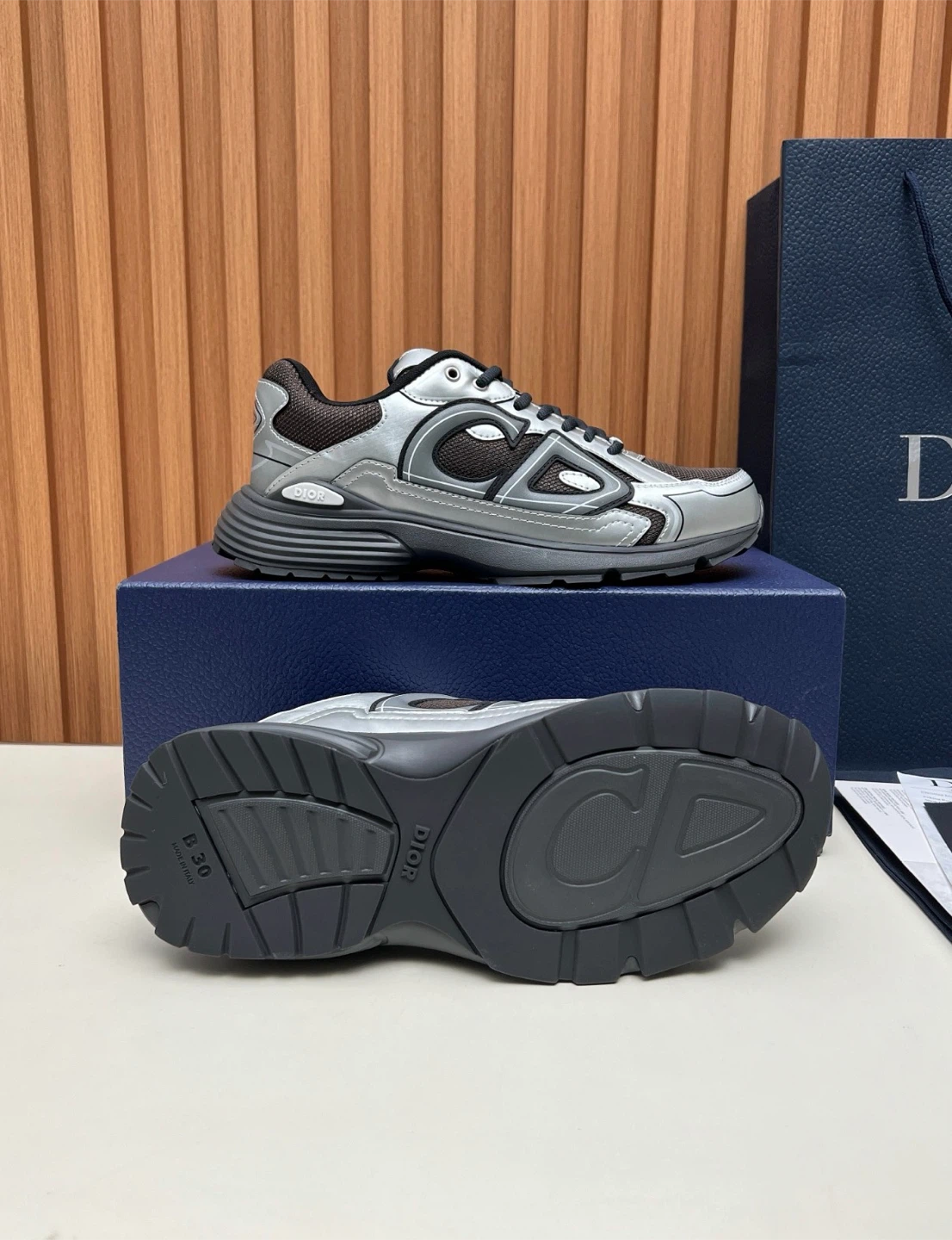 Dior B23 Low Top Sneakers Silver CD Logo Men's Size - photo 3