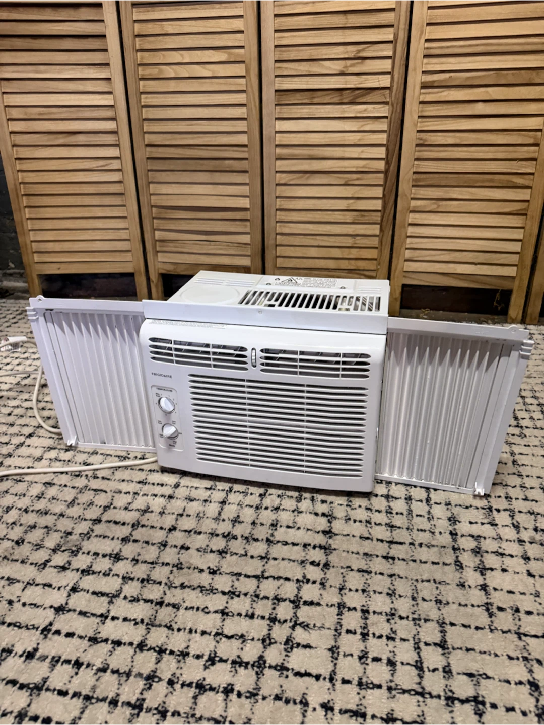Air Conditioner - photo 3