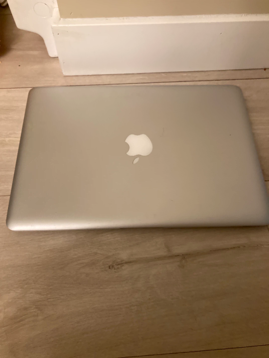 Apple MacBook Air Laptop