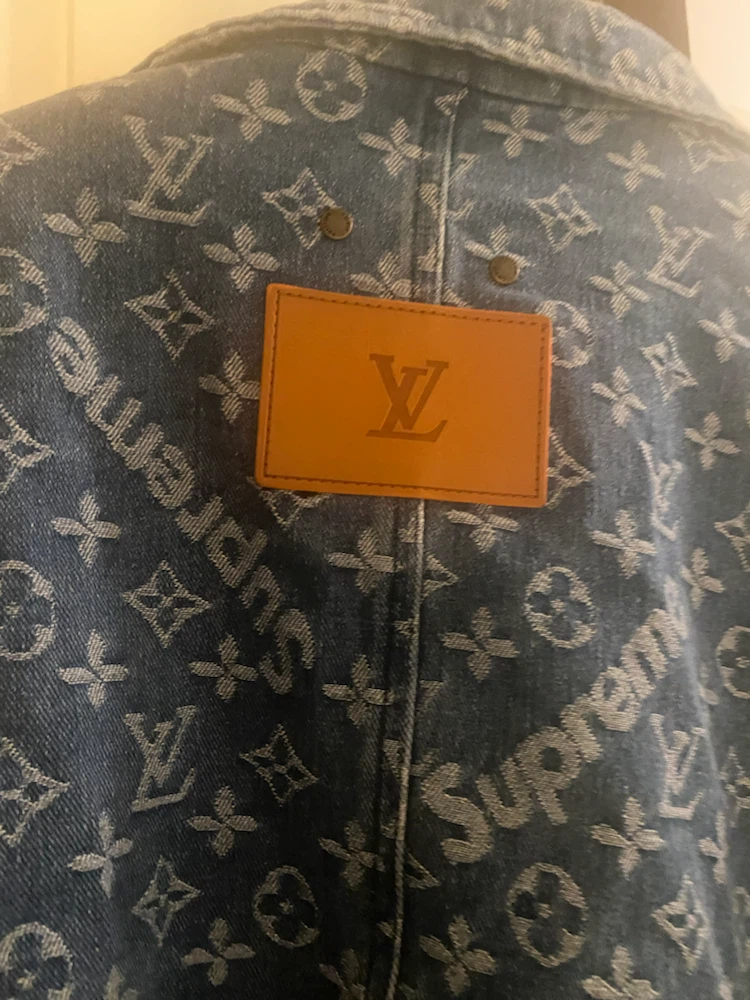 LV x Supreme Denim Jacket - photo 2