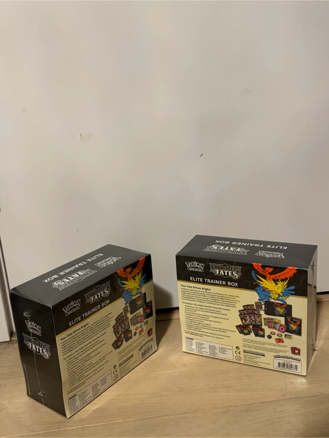 Hidden fates elite trainer box - photo 3