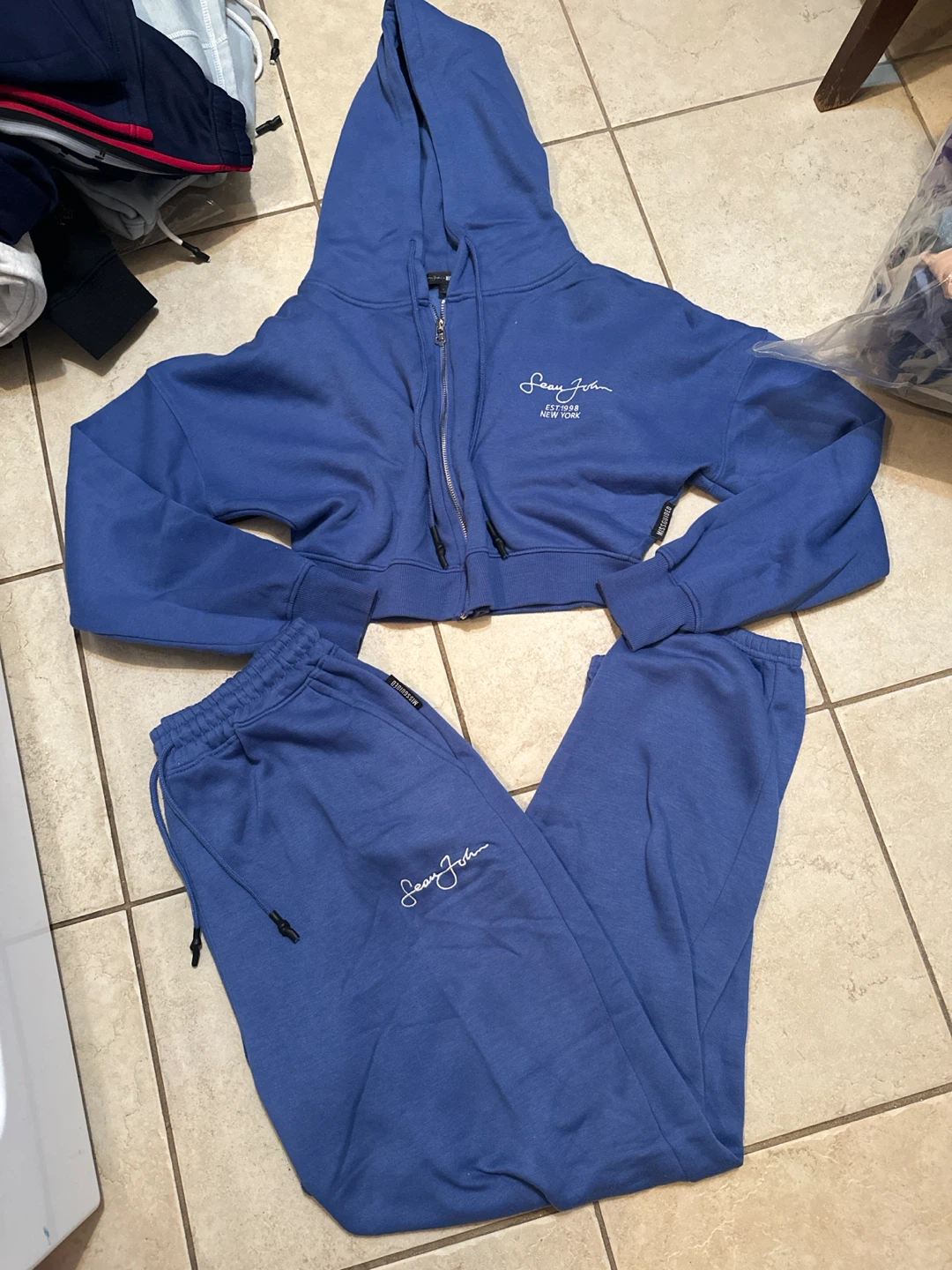 EVERYTHING MUST GO💙Blue Oversized Tracksuit S/M