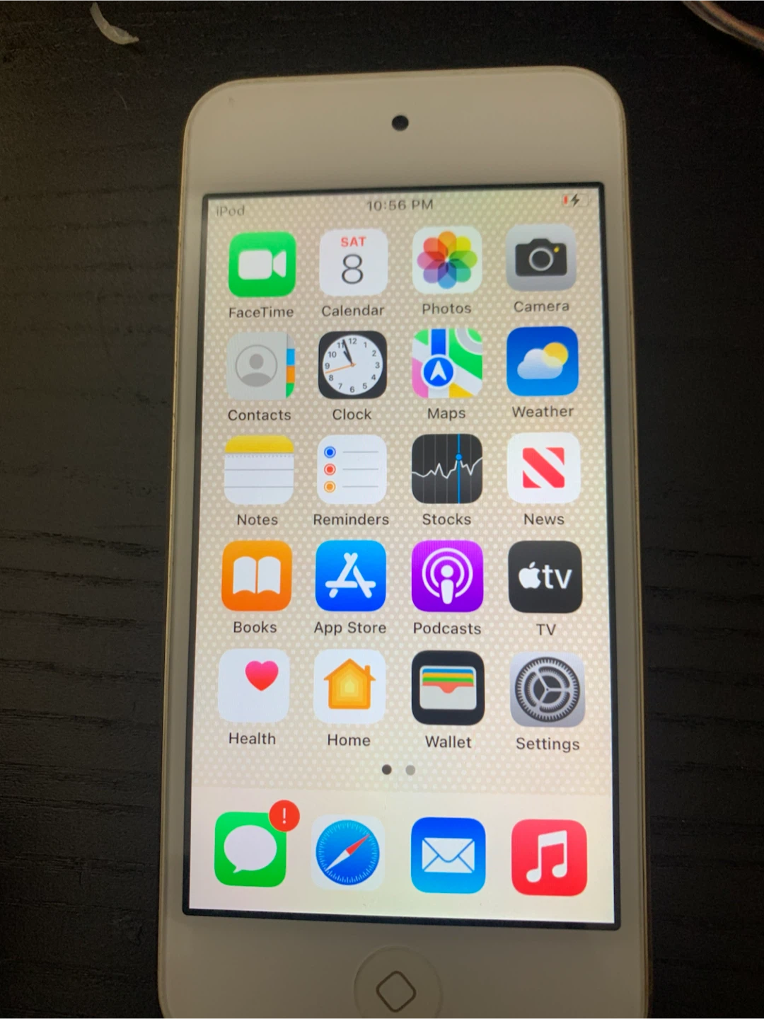 Apple iPod Touch (7th Generation) - photo 2
