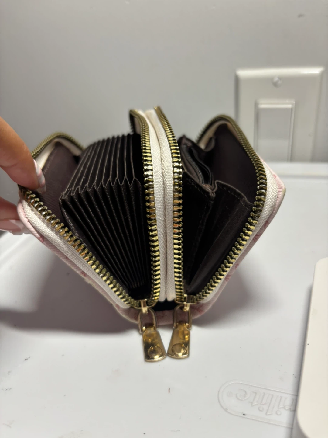 Coquette Pink Bow Wallet - photo 4