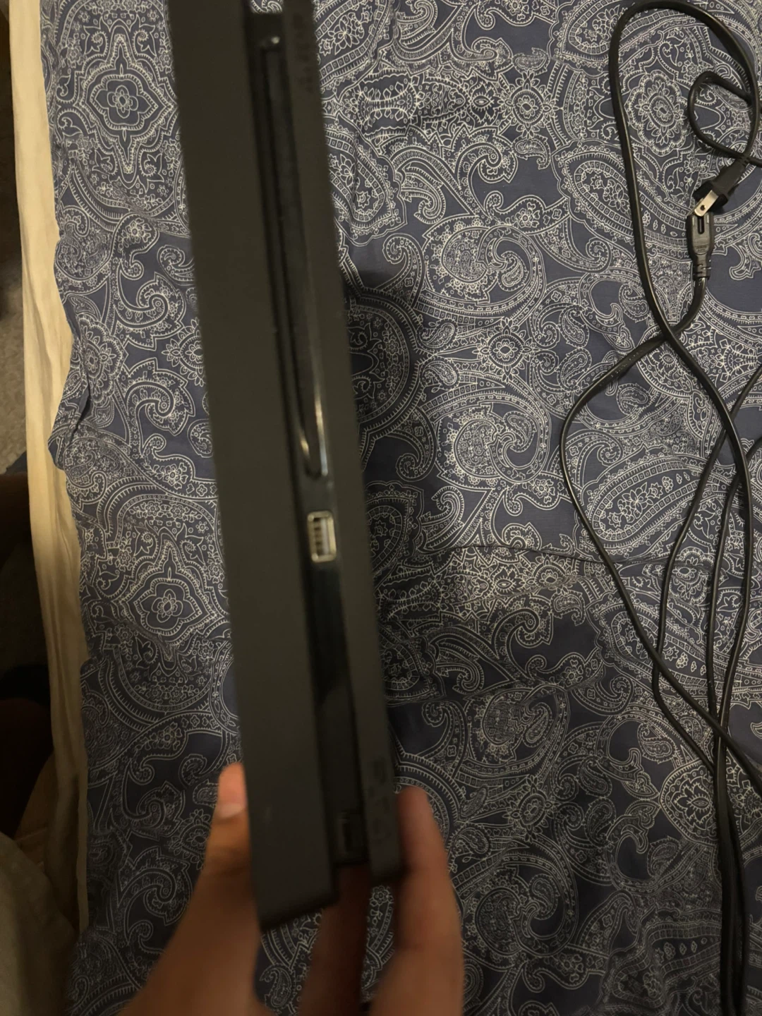 ps4 slim 1TB Spider-Man Bundle - photo 5
