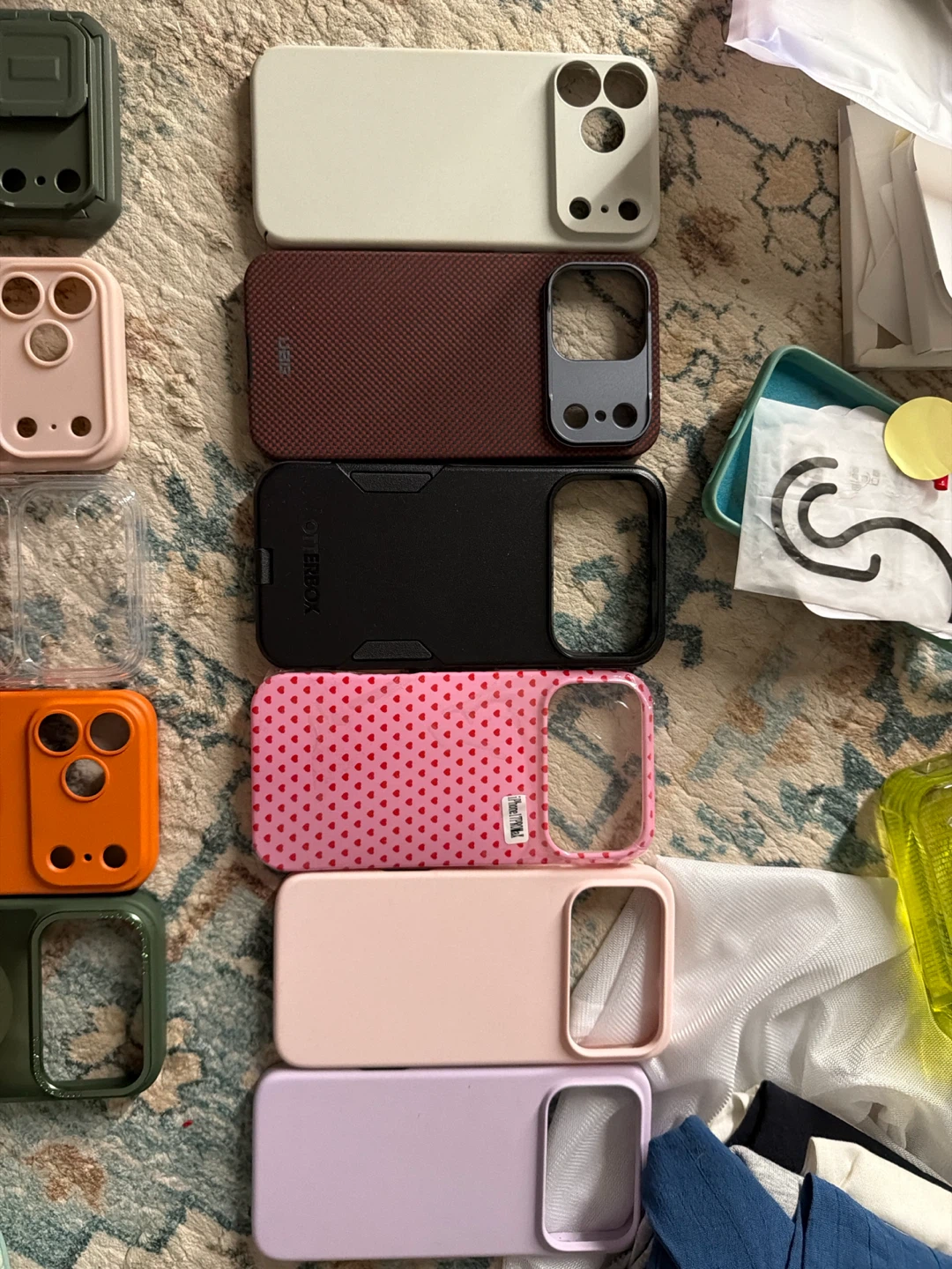 iPhone 17 pro max cases phone holders - photo 2