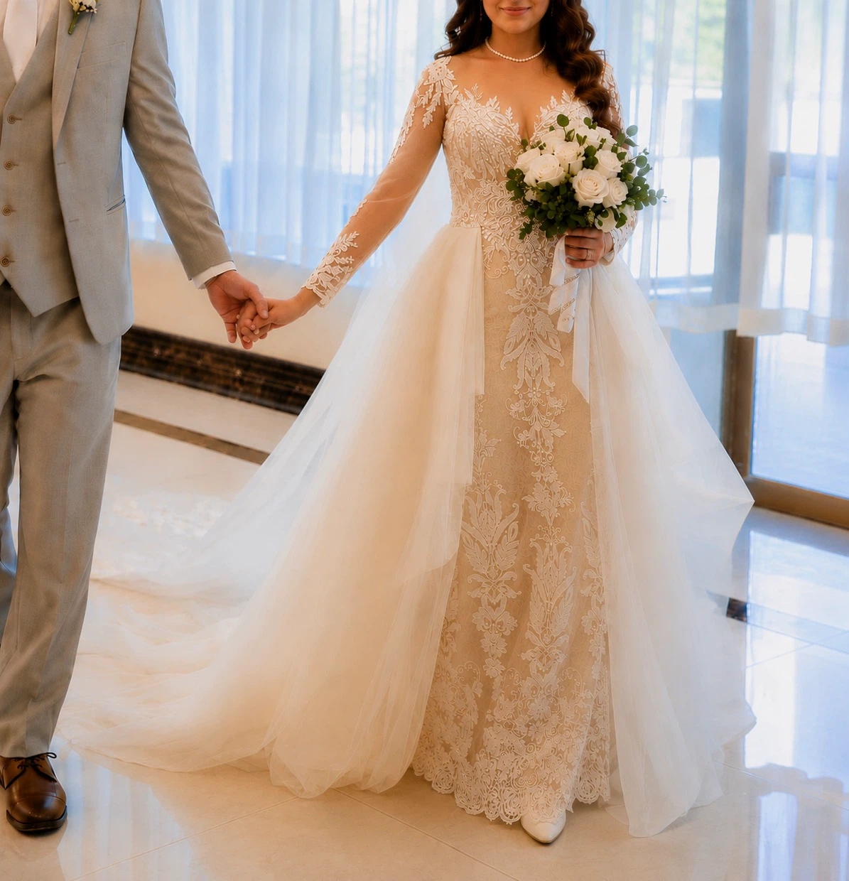 David’s Bridal Wedding Dress + Cathedral Veil + Headpiece - photo 3