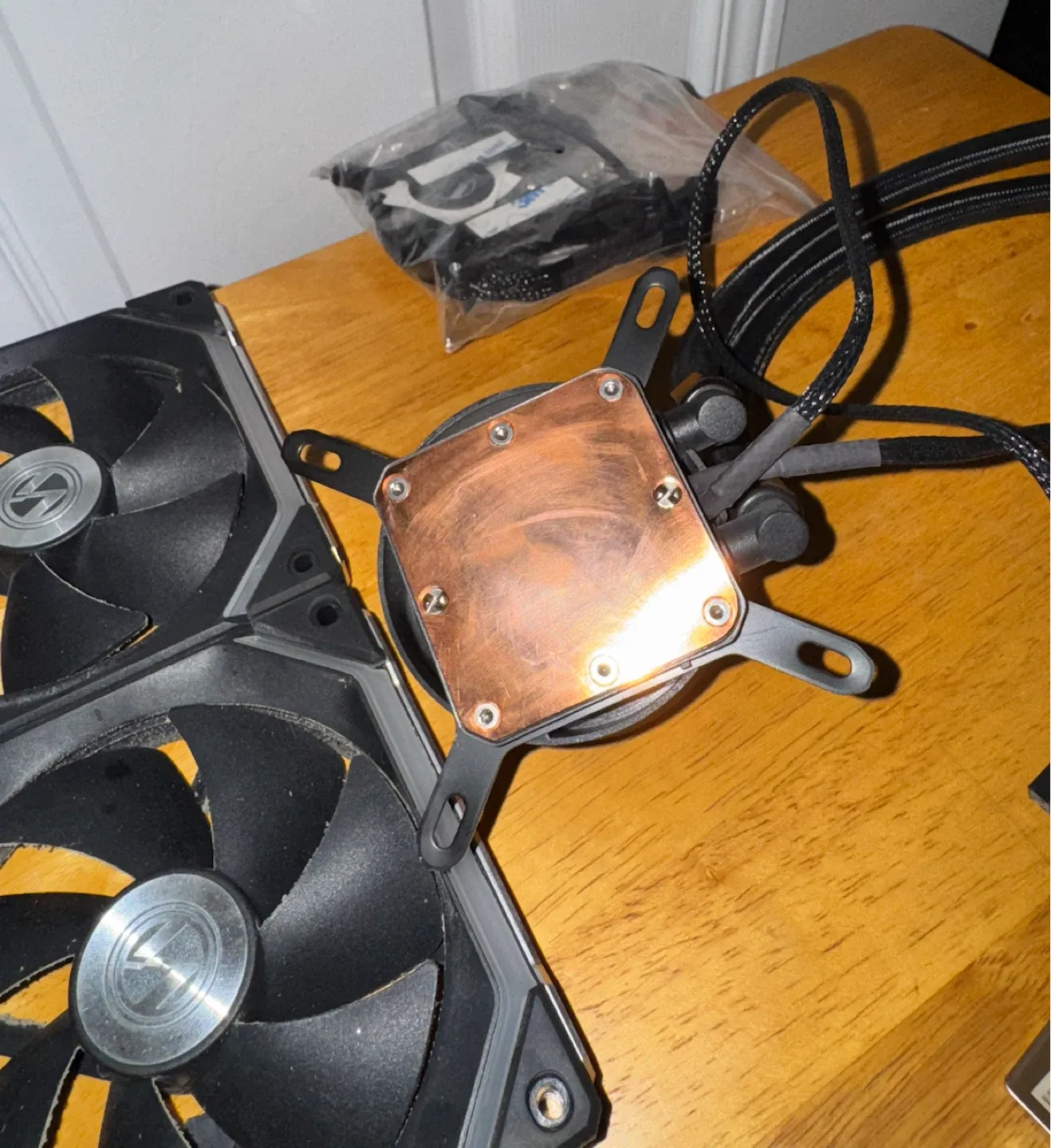 LIAN LI Galahad 240 AIO Liquid Cooler - photo 4
