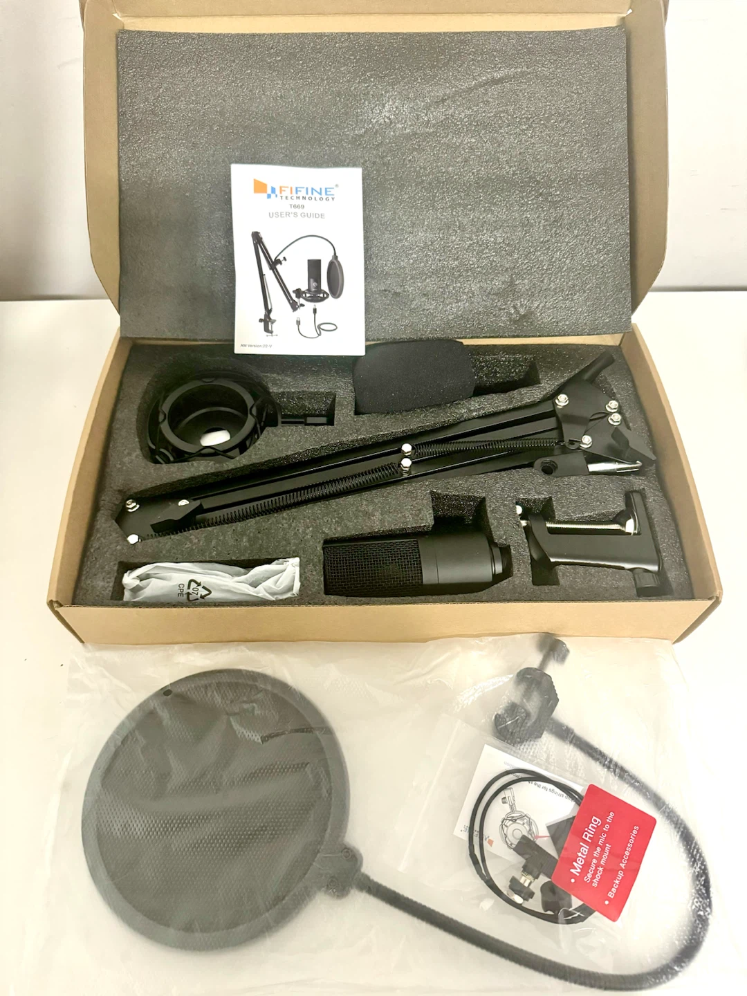 FIFINE Condenser Mic Kit