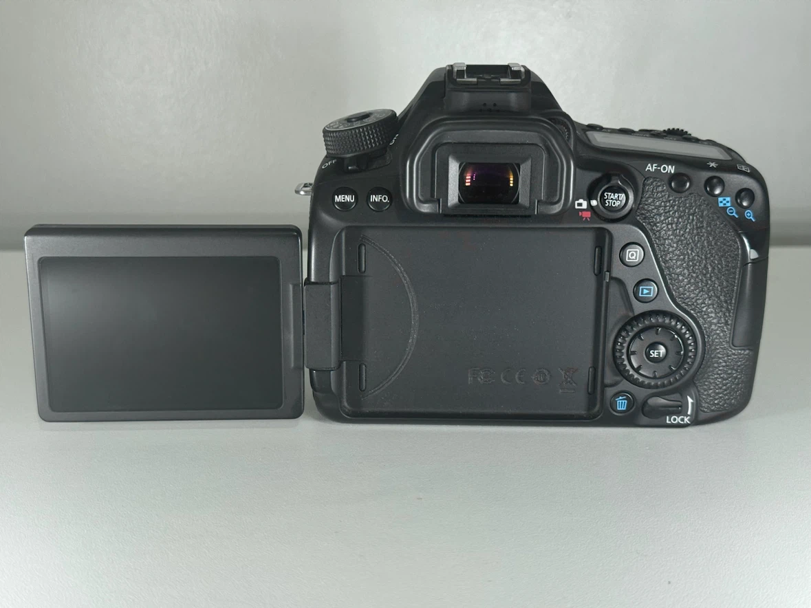 Canon 80D Pro Bundle - The Ultimate Creator’s Kit - photo 5