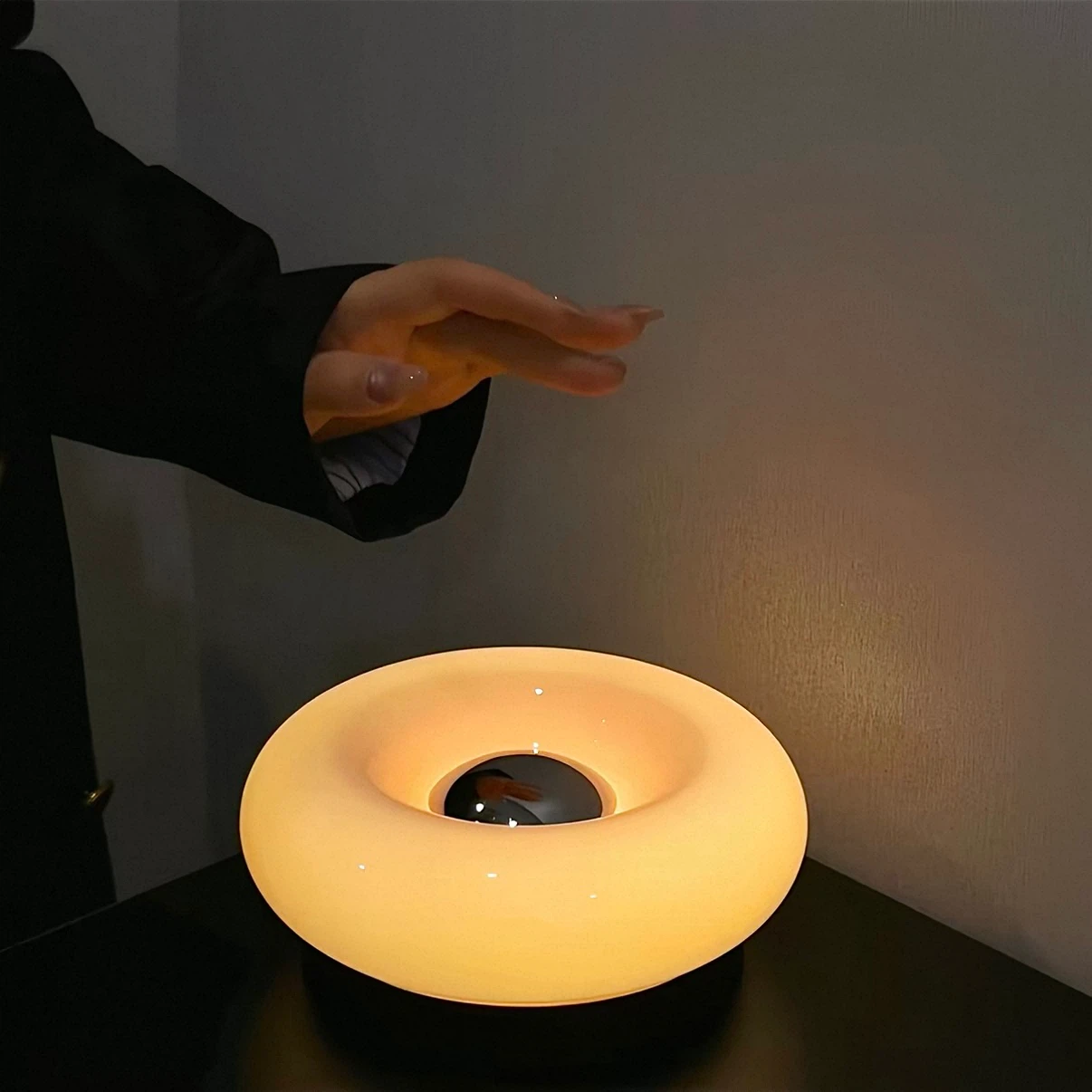 Rechargeable Donut Lamp with Touch Control & 3 Light Settings - photo 2