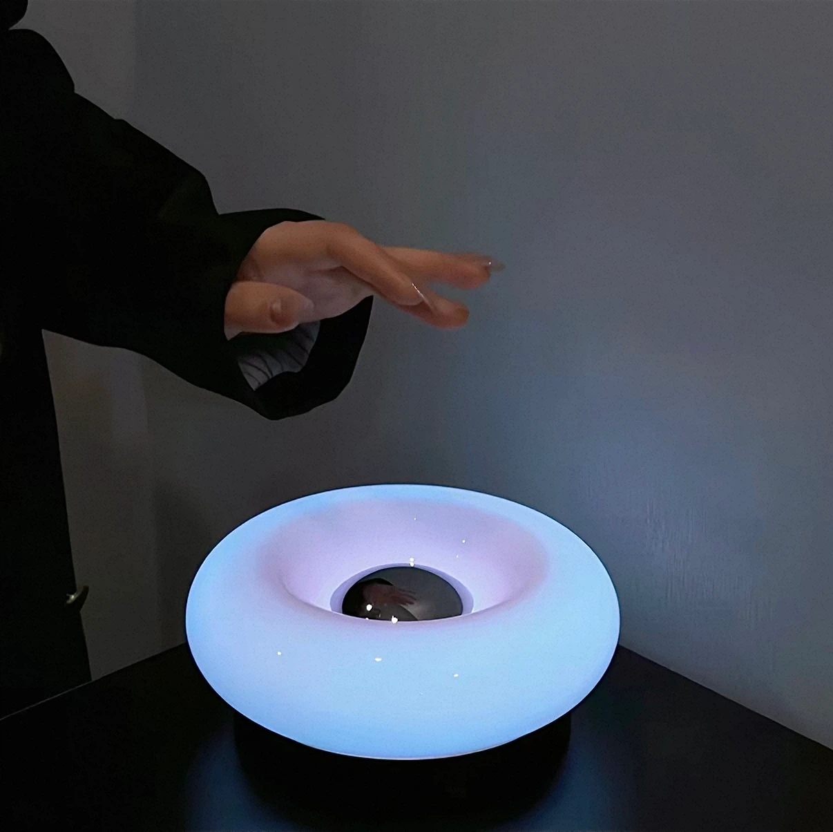 Rechargeable Donut Lamp with Touch Control & 3 Light Settings - photo 4