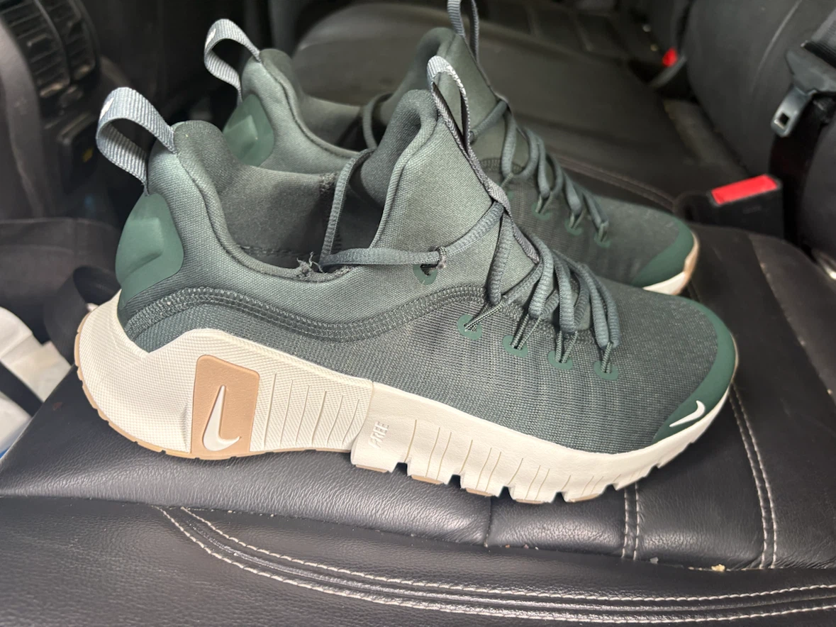Nike Free Metcon 6 "Vintage Green" – Women's Size 10 (Brand New)