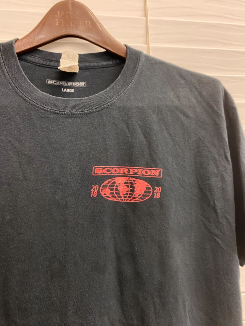 Drake Scorpion 2018 World Tour T-Shirt - photo 2
