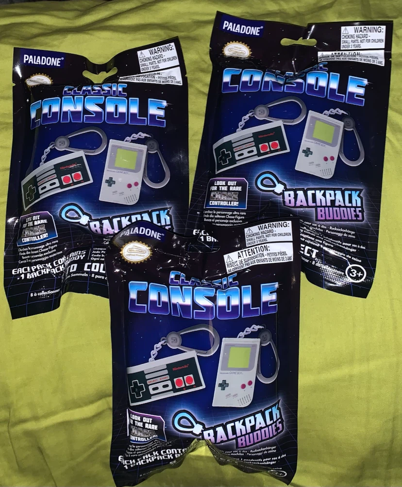 Nintendo GameCube Controller Backpack Buddy Keychain