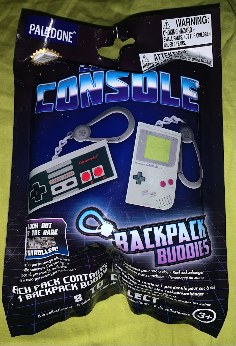 Nintendo GameCube Controller Backpack Buddy Keychain - photo 2