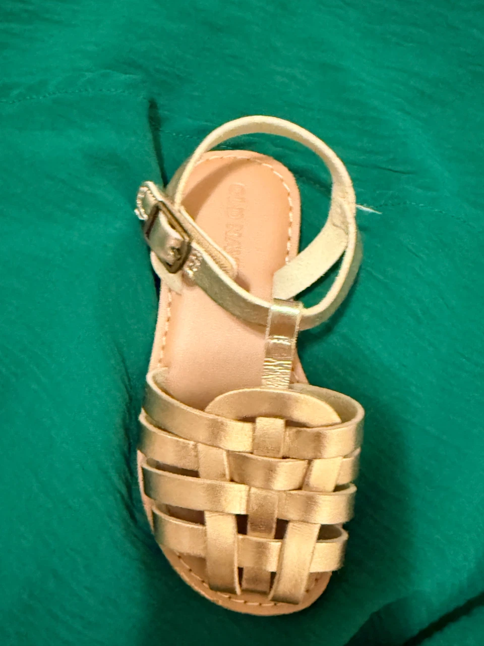 Old Navy Gold Sandals Toddler Size 7