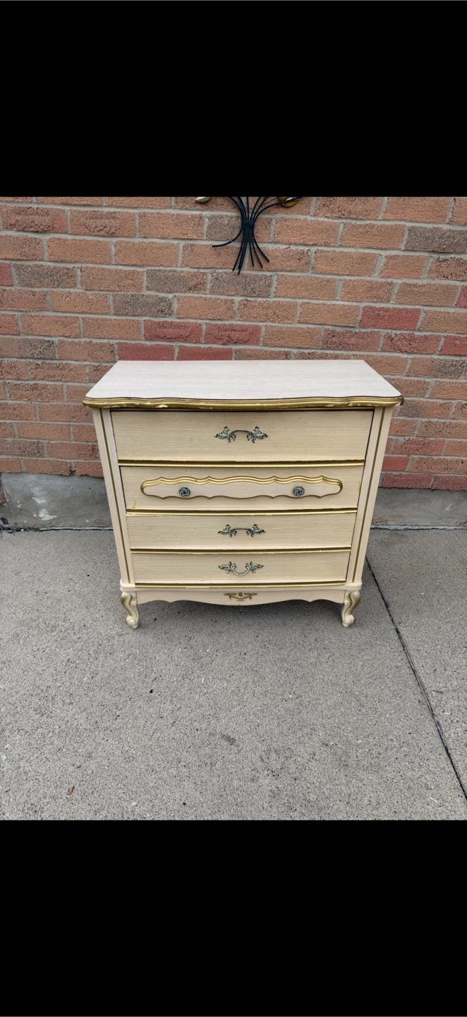 Beautiful Luxurious White-Gold Dressers - photo 4